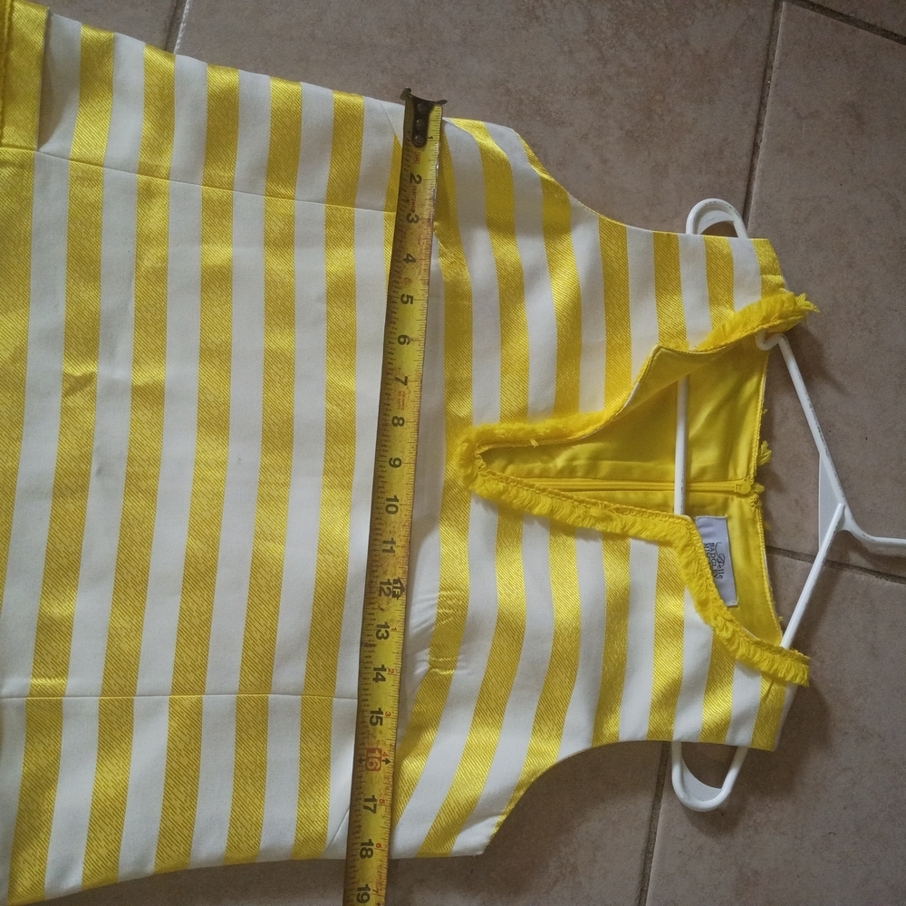 Badgley Mischka Yellow and White Striped Sleeveless Shift Dress - Picture 8 of 11